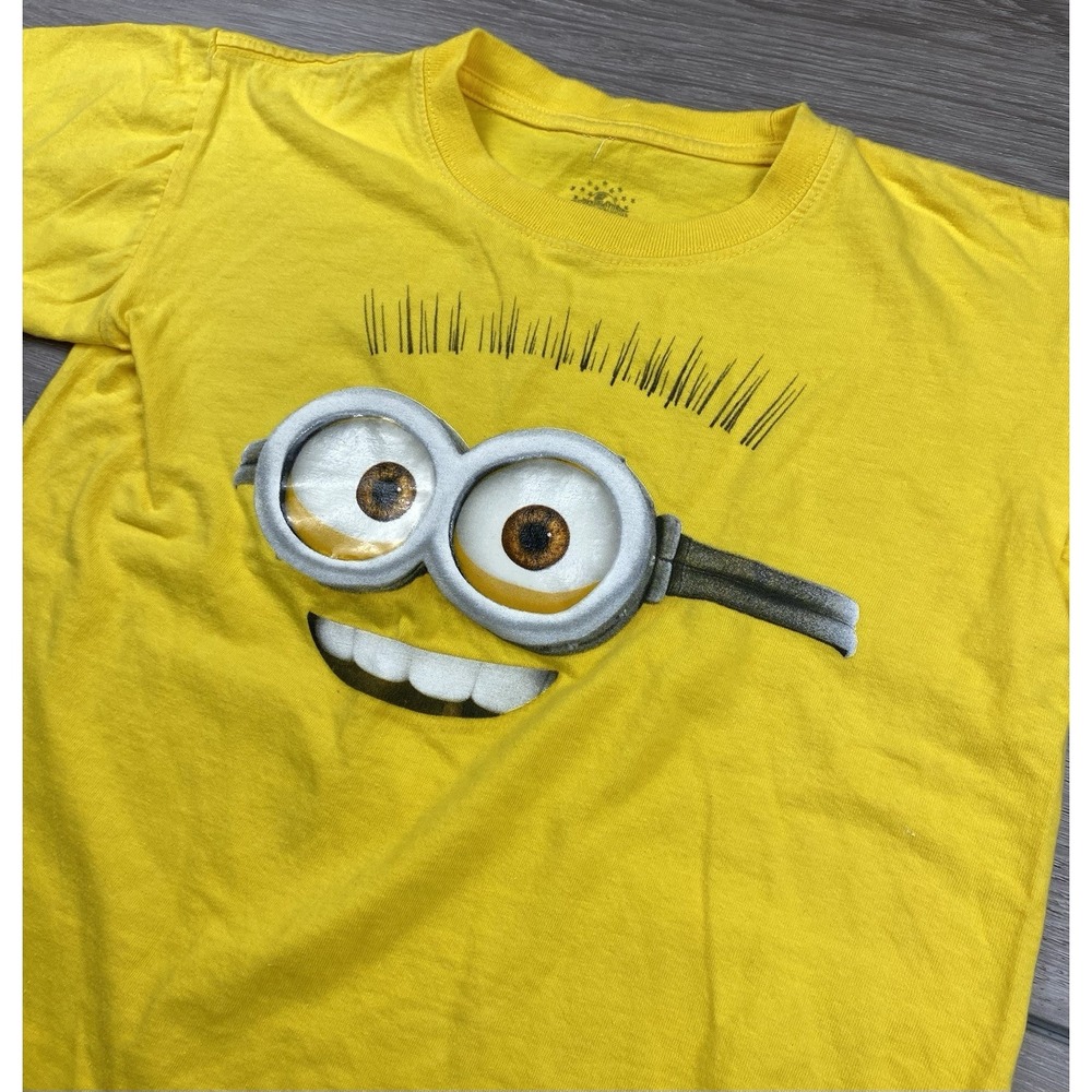 Universal Studios Kids Despicable Me Minion Big Face T Shirt Yellow Size Medium